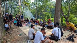 TRADISI KURAS BELIK KALURAHAN PATUK